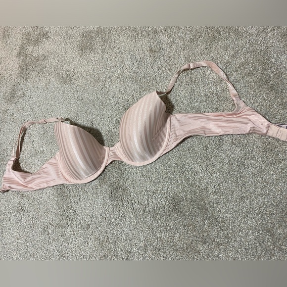 Victoria Secret Lightly Lined Demi Bra - Picture 1 of 3